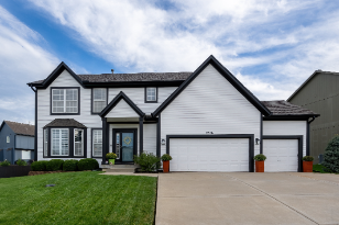 2316 W Elm Street                                                                                   , Olathe                                                                                              , KS - 66061